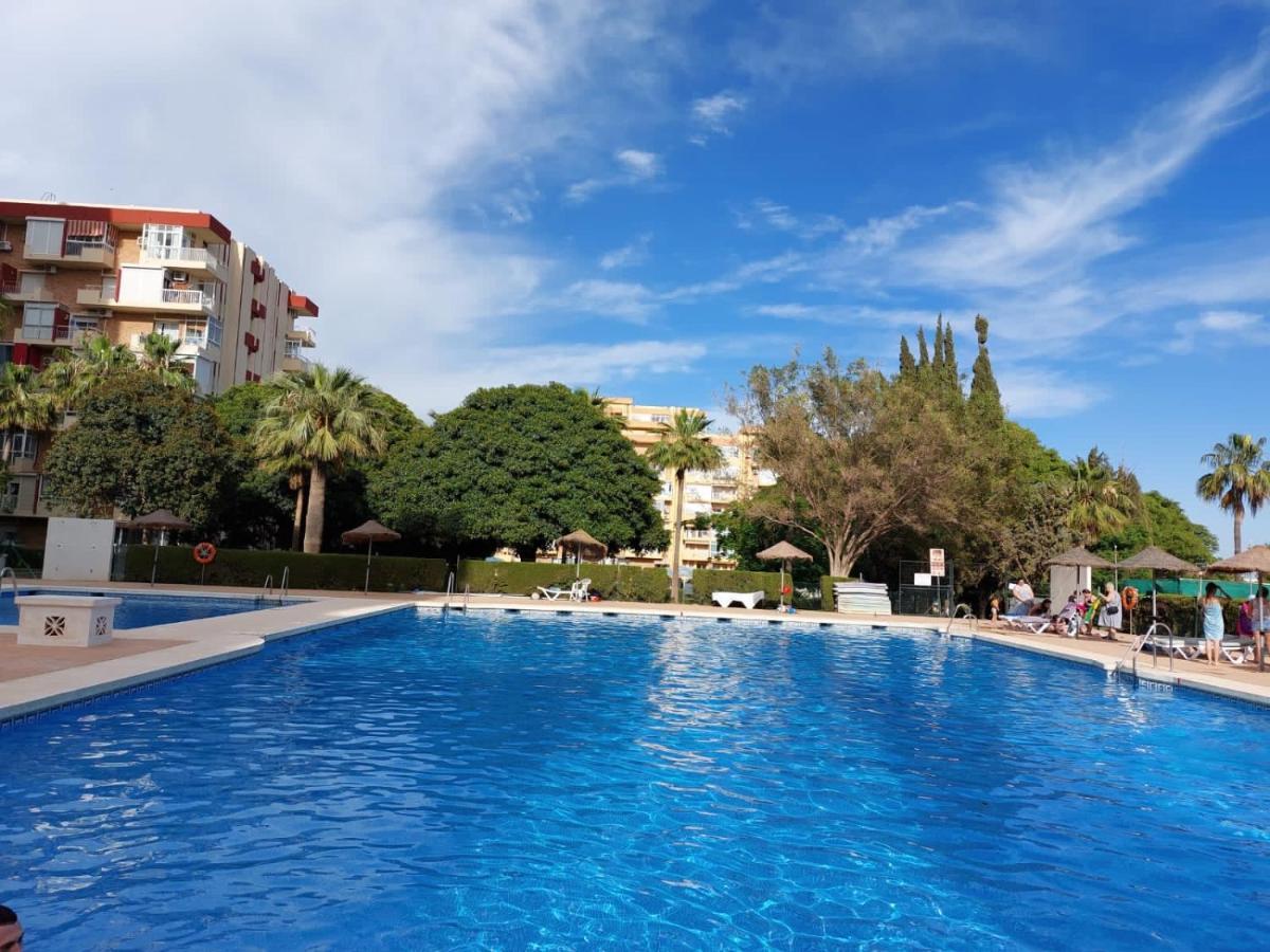 Encantador Estudio Con Piscina Беналмадена Екстериор снимка